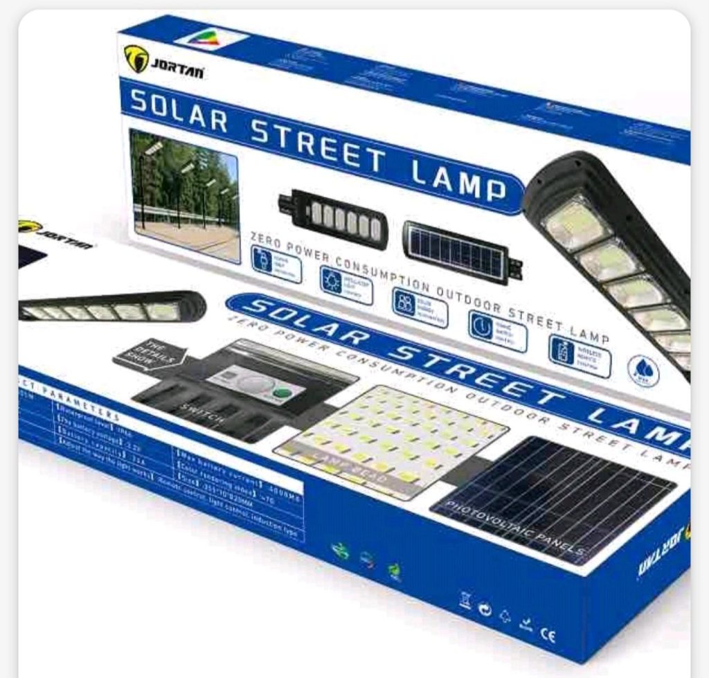 Solarni ulicni reflektor Jortan 300w