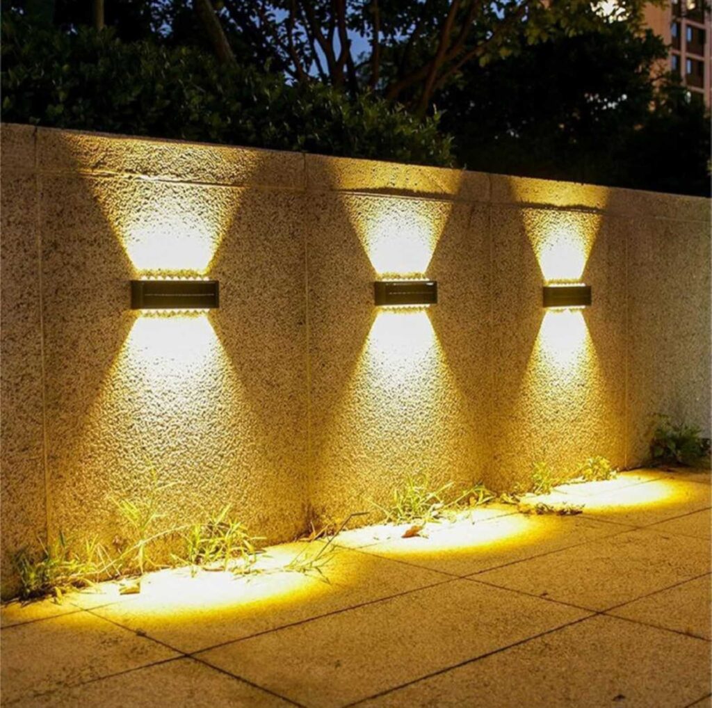 Solarne zidne dvostrane lampe – 2 komada lampe sa 12 led sijalica