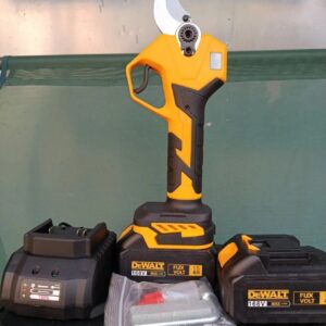 Aku makaze za voce DEWALT 168V baterije 2 u koferu